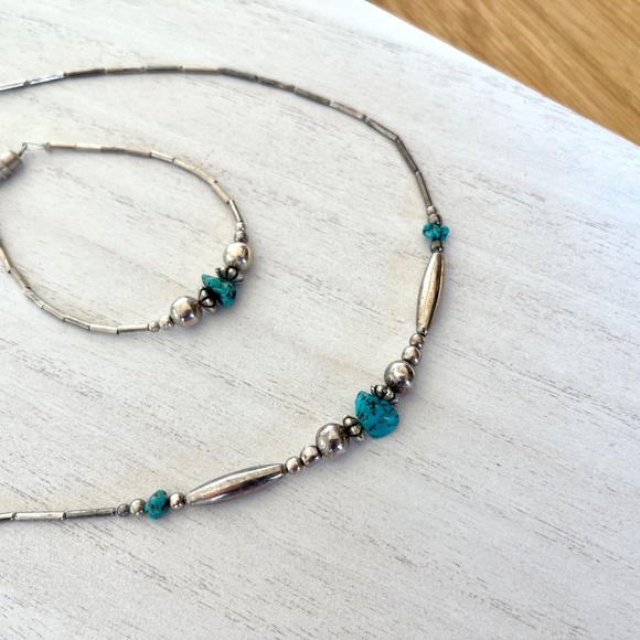 Vintage Turquoise and Sterling Silver Bead Choker Necklace and Bracelet Set - Picture 8 of 8